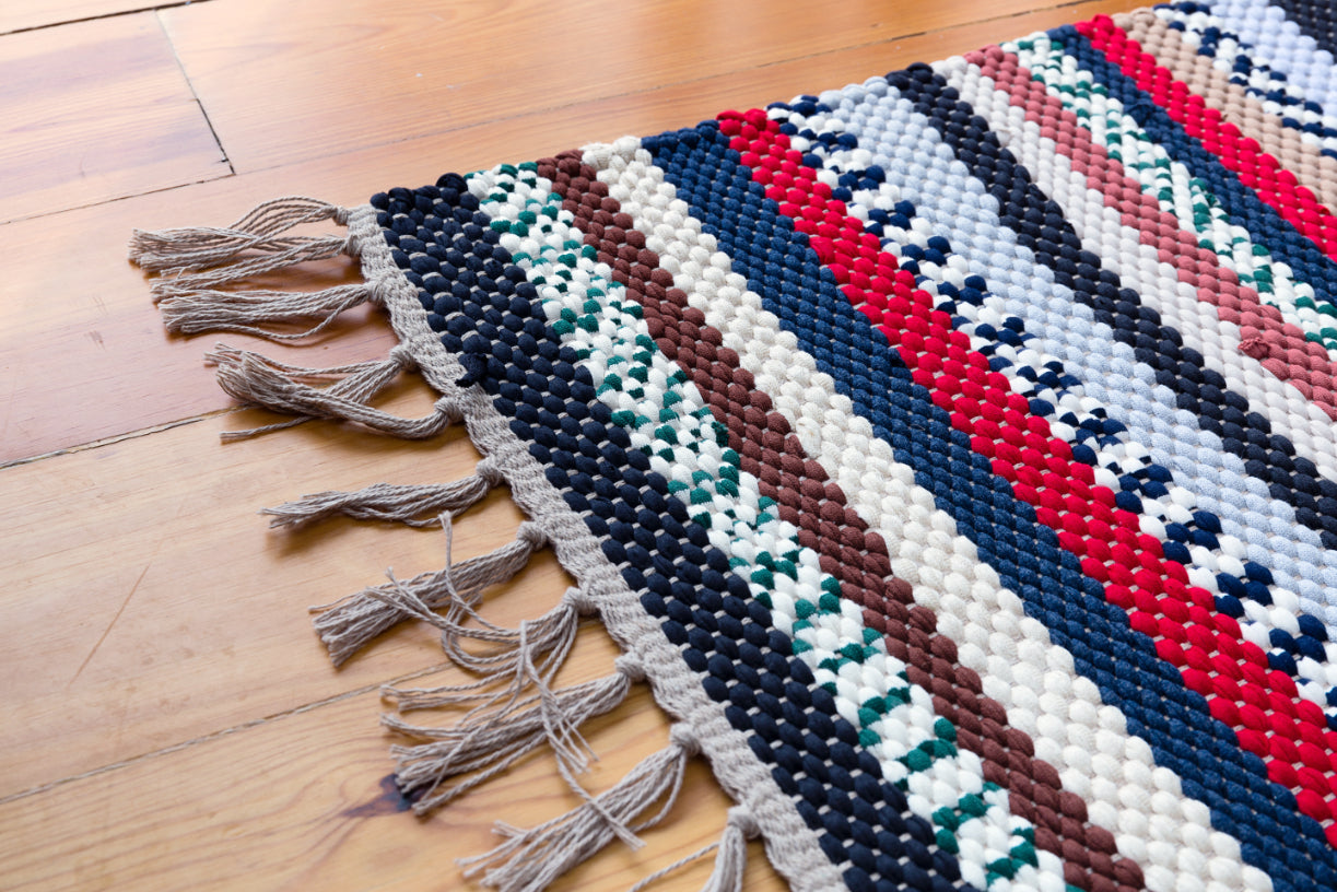 Multicolour rug